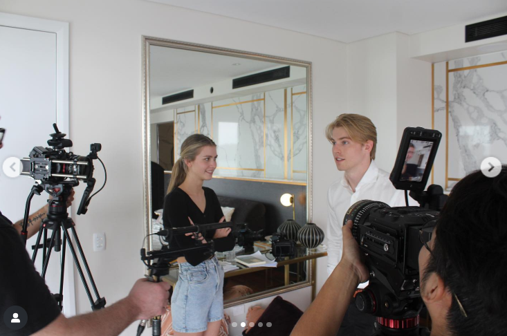 Behind the scenes with Daniel Jongma during the filming of a vertical drama, as posted on March 25, 2023 |Source: Instagram/danjongma