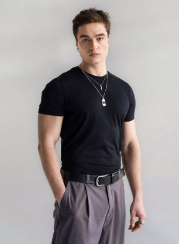 Nazar Grabar | Source: Amo Pictures