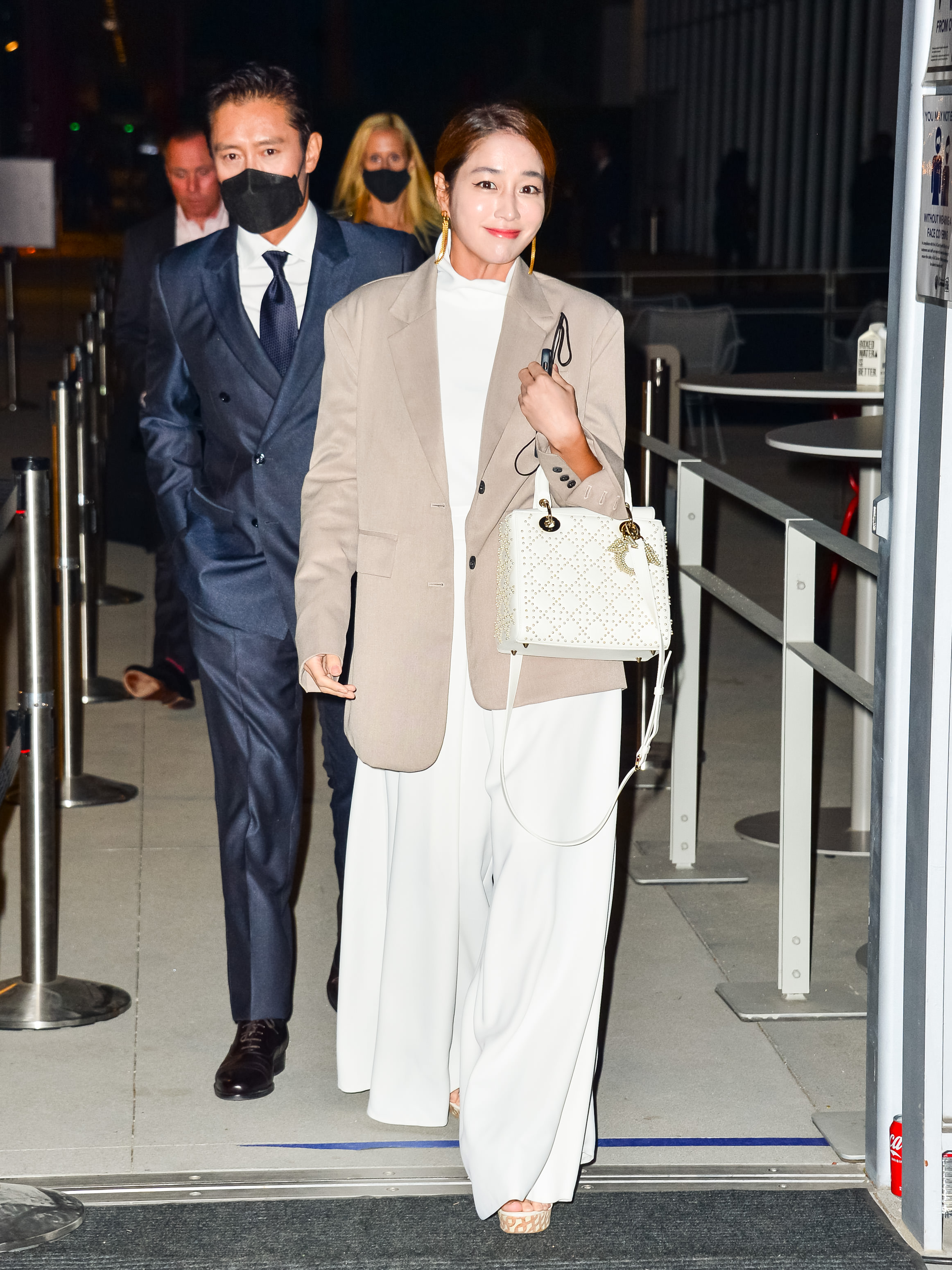 Lee Min-jung and Lee Byung-hun are seen on September 29, 2021 in Los Angeles, California. | Source: Getty Images