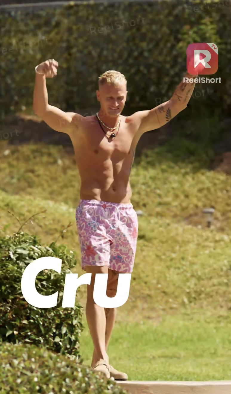 Cru Eaton on "Secrets and Soulmates" | Source: instagram/reelshortapp