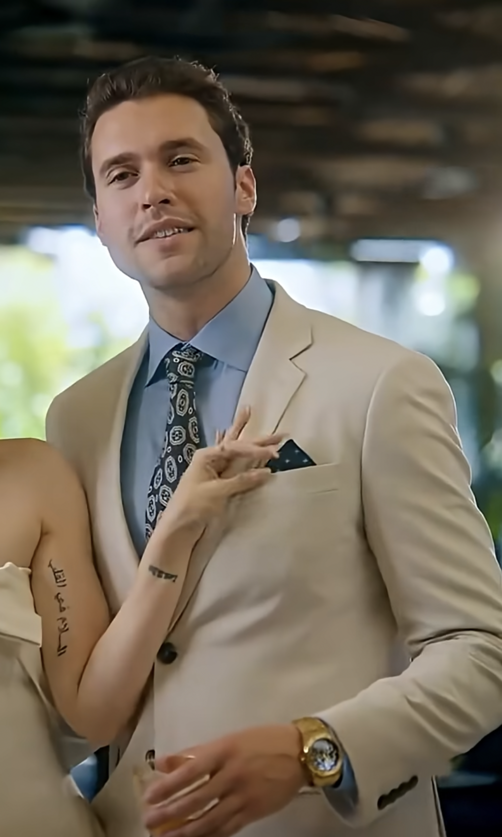 Jesse Katz as Warren in "I Kissed a CEO and He Liked It" | Source: youtube/dramabox