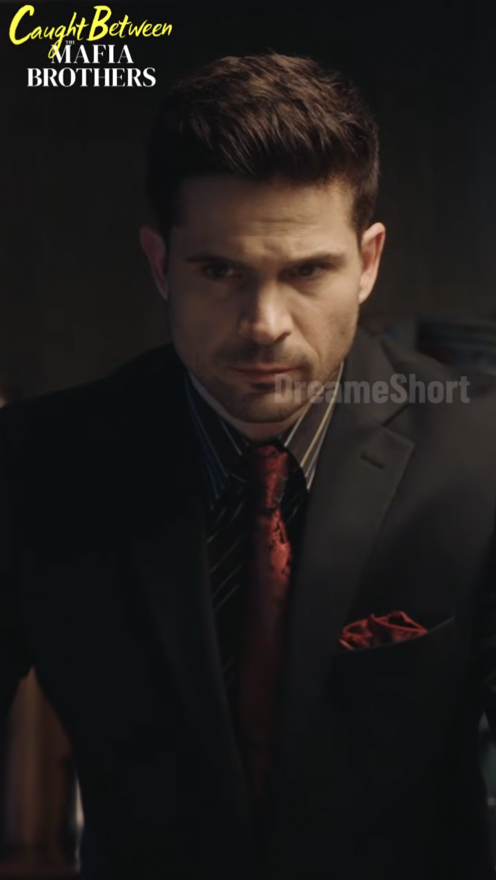 Michael Allen as Finn Moretti in "Caught Between the Mafia Brothers" | Source: youtube/dreameshort
