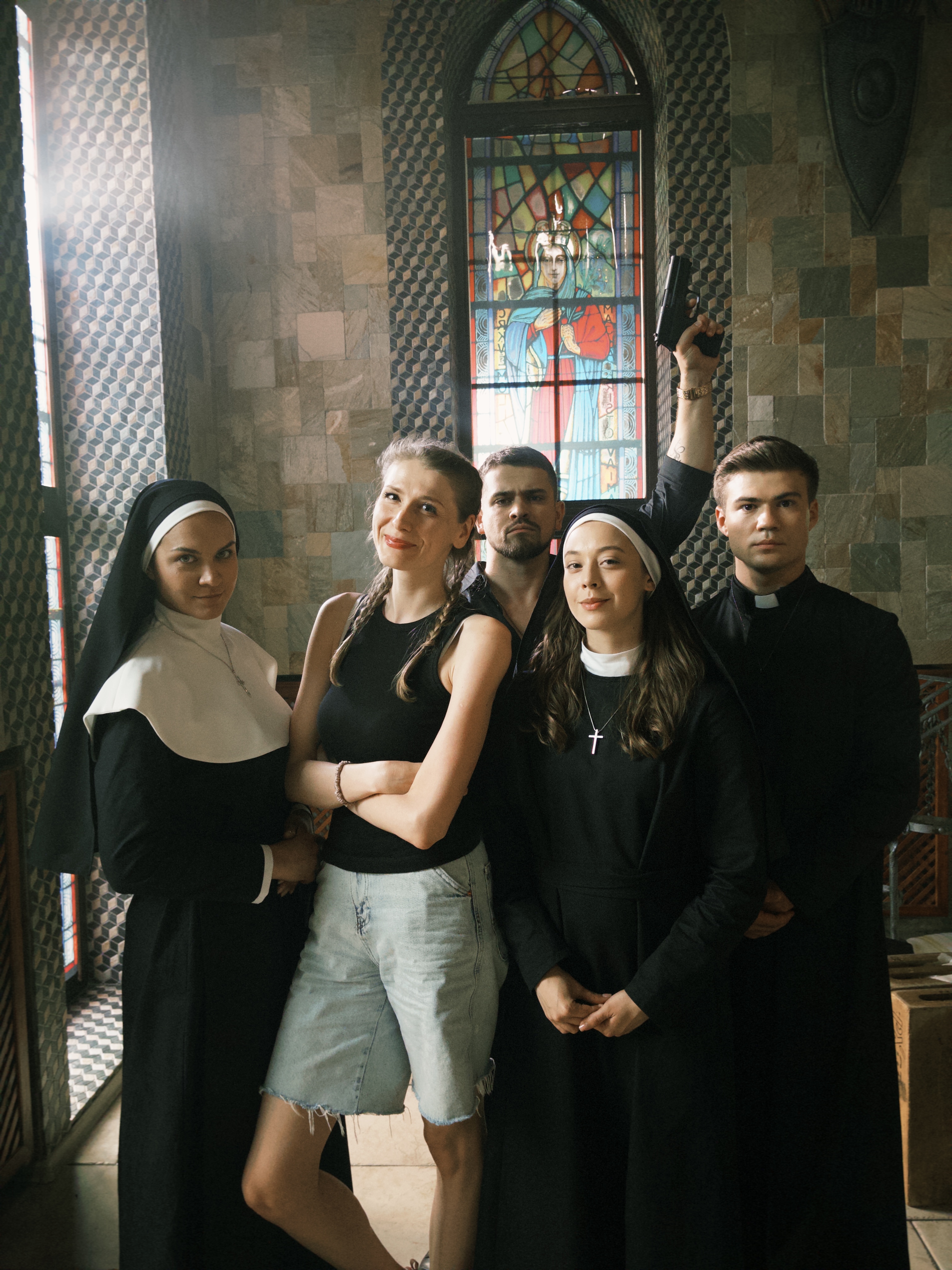 Director Alina Bukhtiyarova with her cast: Stanislava Krasovska, Maksym Devizorov, Oleksandra Pankova, and Maksym Samchyk | Source: AMO Pictures