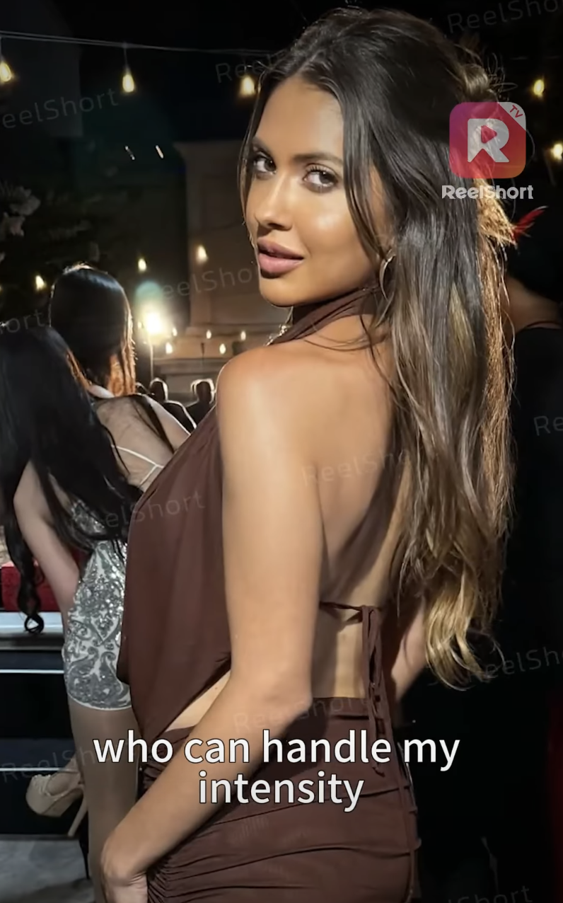 Julie Theis on "Secrets and Soulmates" | Source: instagram/reelshortapp