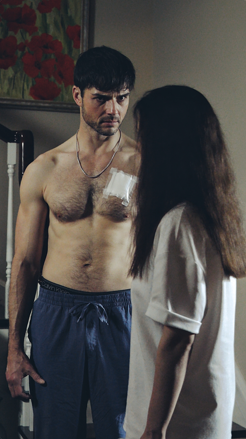Marc Schöttner filming a scene with Tetiana Zlova | Source: Amo Pictures