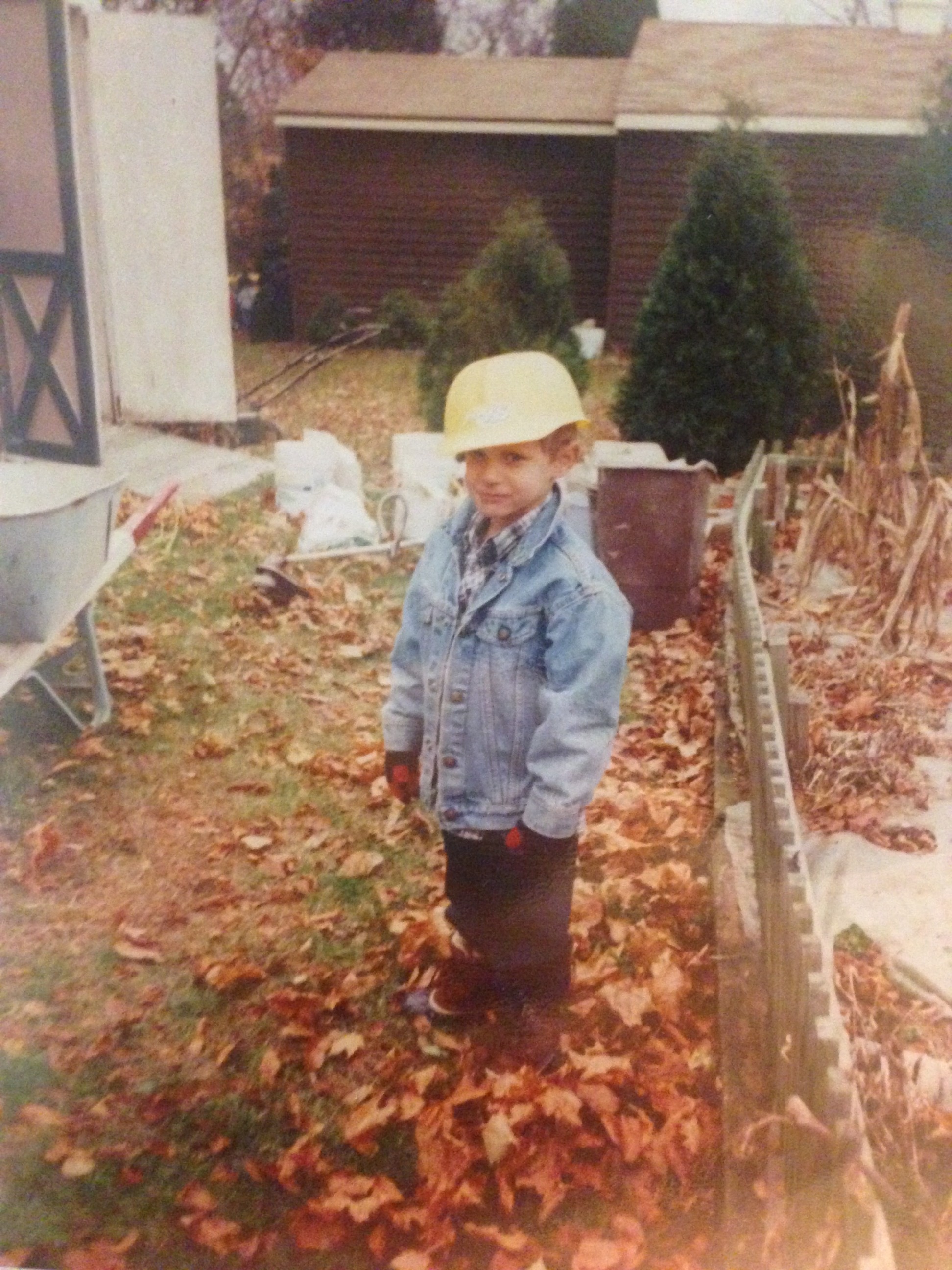 A childhood photo of Gabe Armentano, whose curiosity and wide-ranging interests would eventually lead him to a career in storytelling. | Source: Gabe Armentano