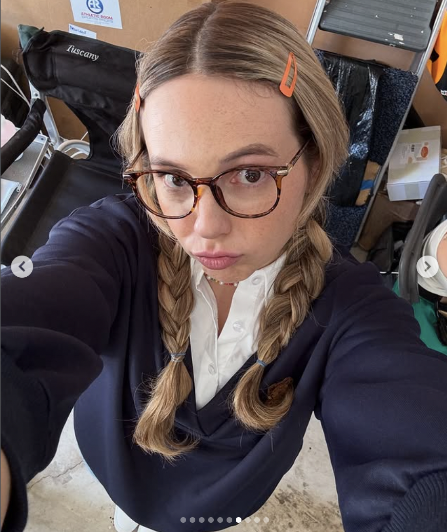 Cayla Brady behind the scenes of "The Quarterback Next Door" | Source: instagram/caylatbrady